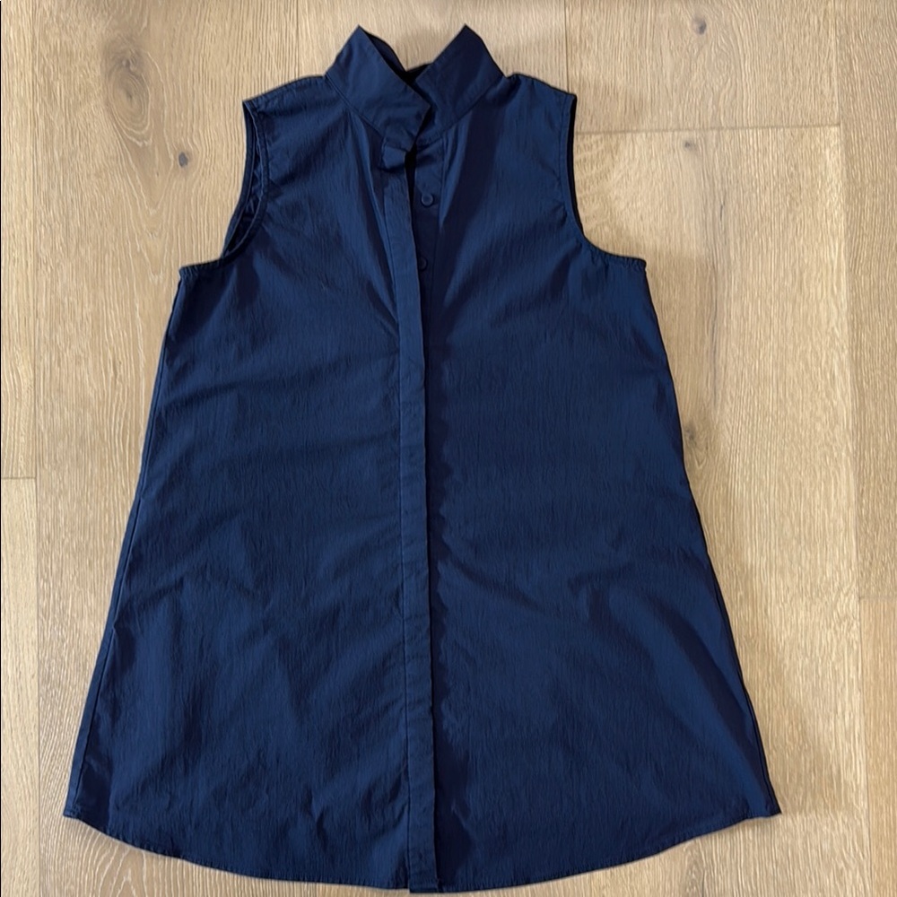 Tuckernuck Sleeveless Navy Button-Up dress